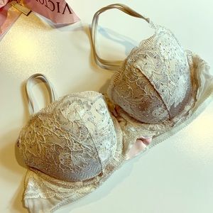 Victoria Secret | Women’s 34 B | white lace bra